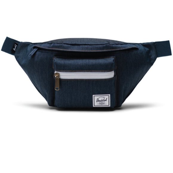 Herschel Supply Company Handbags - NWT Herschel Seventeen Hip Pack